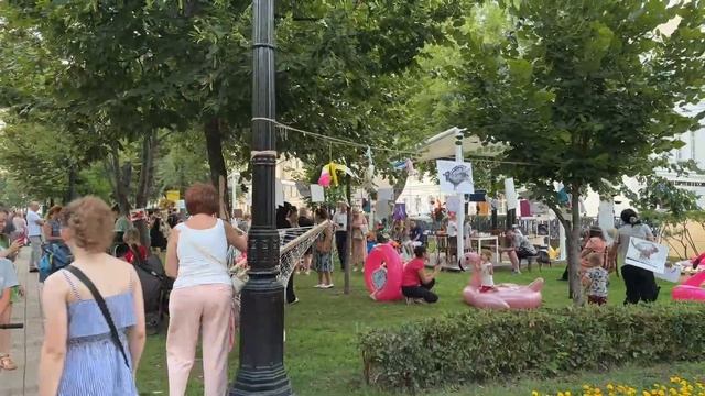Циркачи на Цветном и артисты на Чистопрудном. Прямая трансляция Стрим прогулки прямые эфиры Москва