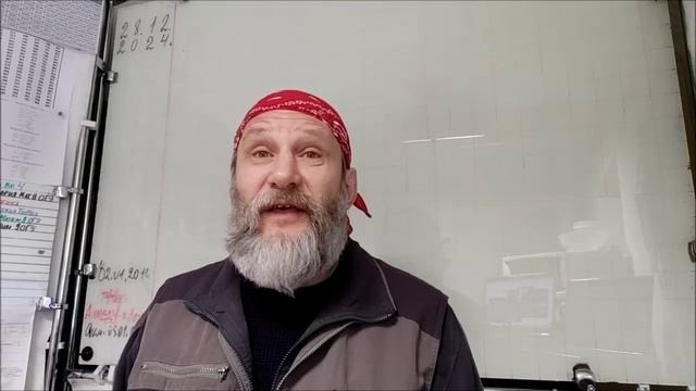 Необязательно отдавать учительнице всё, что она требует. Нужно знать границу между дисциплиной и раб