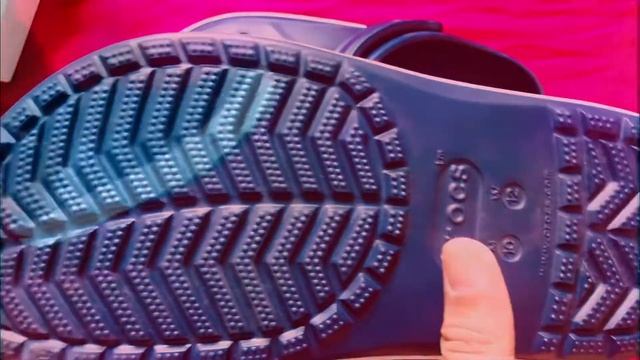 The Crocs Clogs | Review | Unzipping