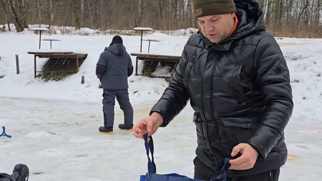 Водопад рыба клюёт