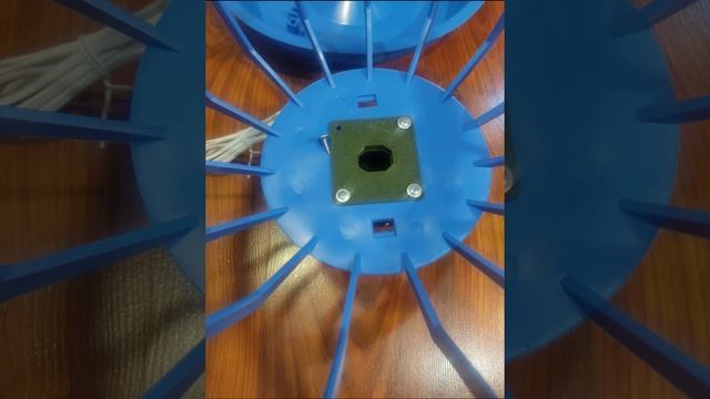 Соединение с дозатора с рассекателем