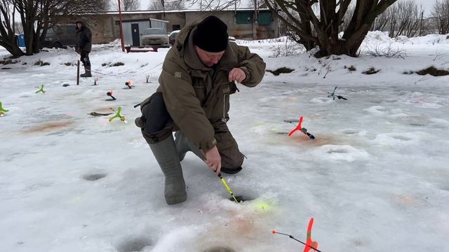 Онлайн с водоема