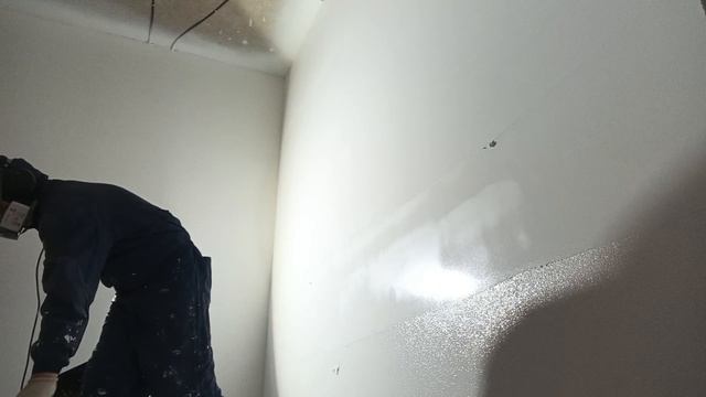 Просто шпаклюю стены