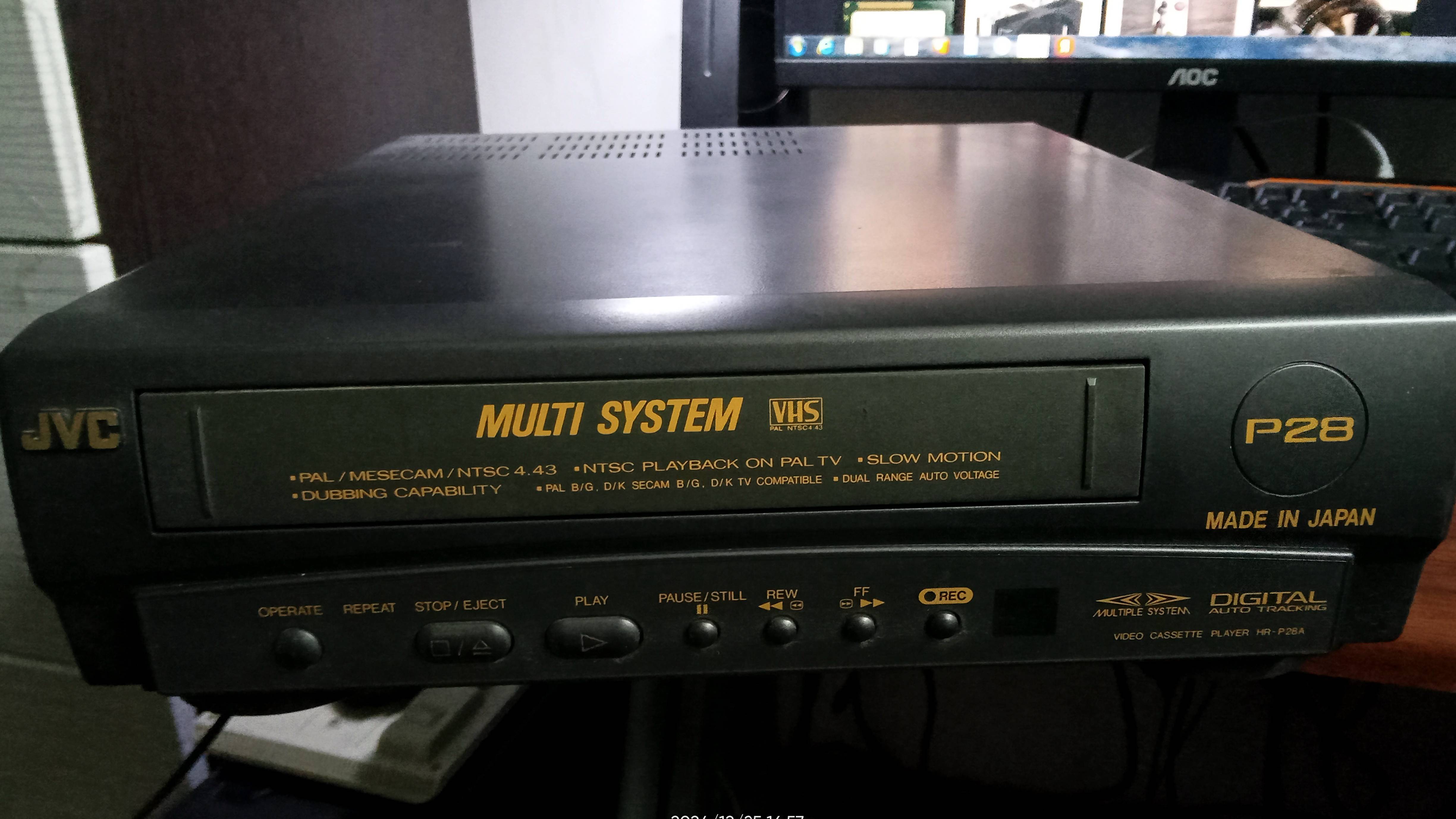 Работа видеомагнитофона JVC HR-P28A
