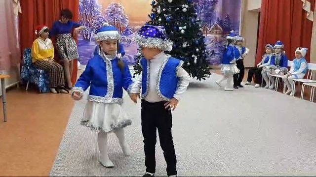 Новогодний праздник