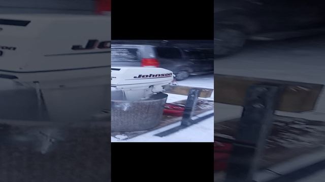 Лодочный мотор Джонсон.