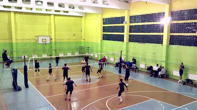 Пионербол был обречён, волейбол победил!