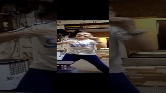VID_20241206_202839.mp4
