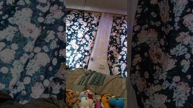 Однажды наши герои поплыли на корабле в Лос-Анджелес