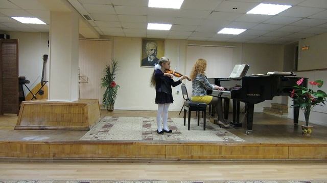 Н.Бакланова "Марш октябрят",
Л.Бекман "В лесу родилась ёлочка",
Л.Качурбина "Мишка с куклой".