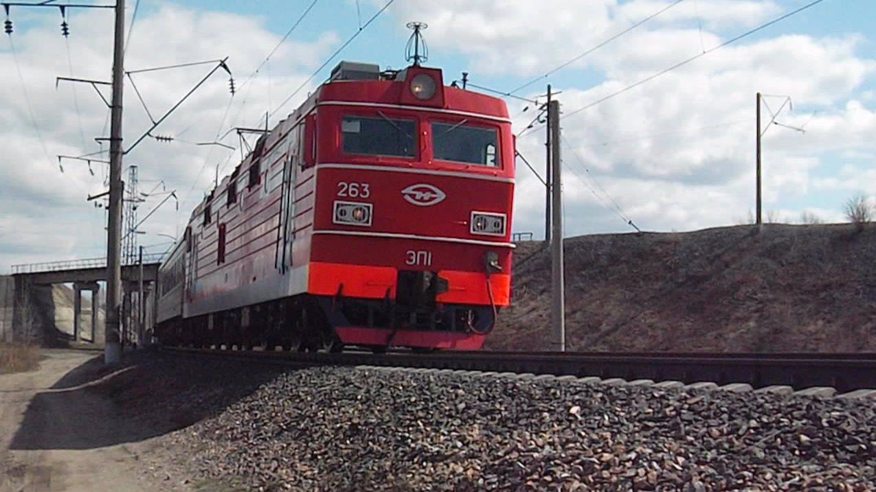 Электровоз ЭП1-263