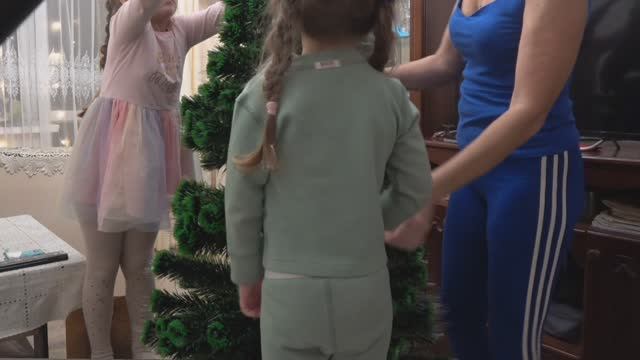 Перед Новым Годом и Рождеством. Убираюсь под проповедь о.Андрея