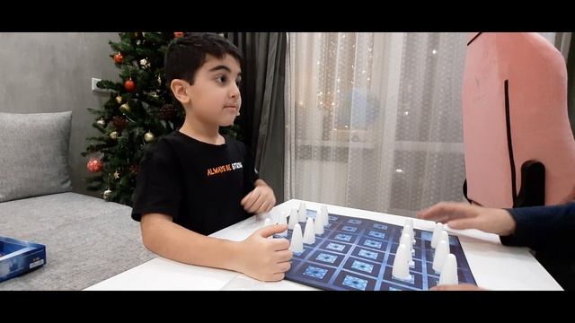 ИГРАЕМ В "БОЙ ПРИВИДЕНИЙ"