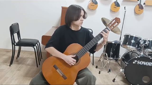 Кузнецова Арина, ДМШ 2.Ф.Карулли "Рондо"
