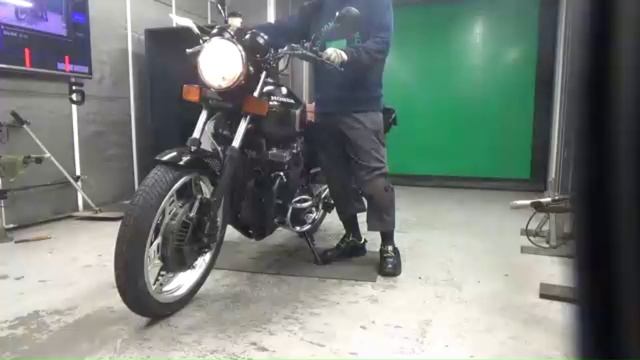 Мотоцикл дорожный Honda CBX400F рама NC07 модификация классика спортивная модель 1983 пробег 20 т.км