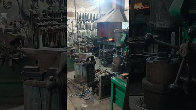 Красивый кованный элемент за 1 нагрев #forging #blacksmith #forge #ковка #кузнец #кузня  #metal