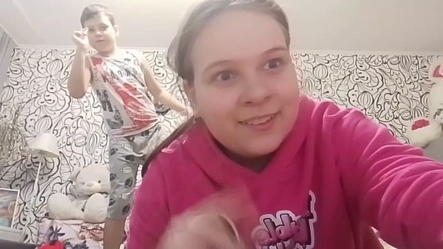 Танец Яркий худи