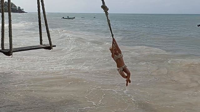 Пляж Haad Yao Beach, Koh Phangan - много воды днём и значительный отлив вечером