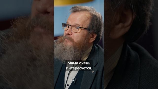 В предновогоднем выпуске "АрхитектурНО" Михаил Мамошин рассказывает о своем отношении к наградам.