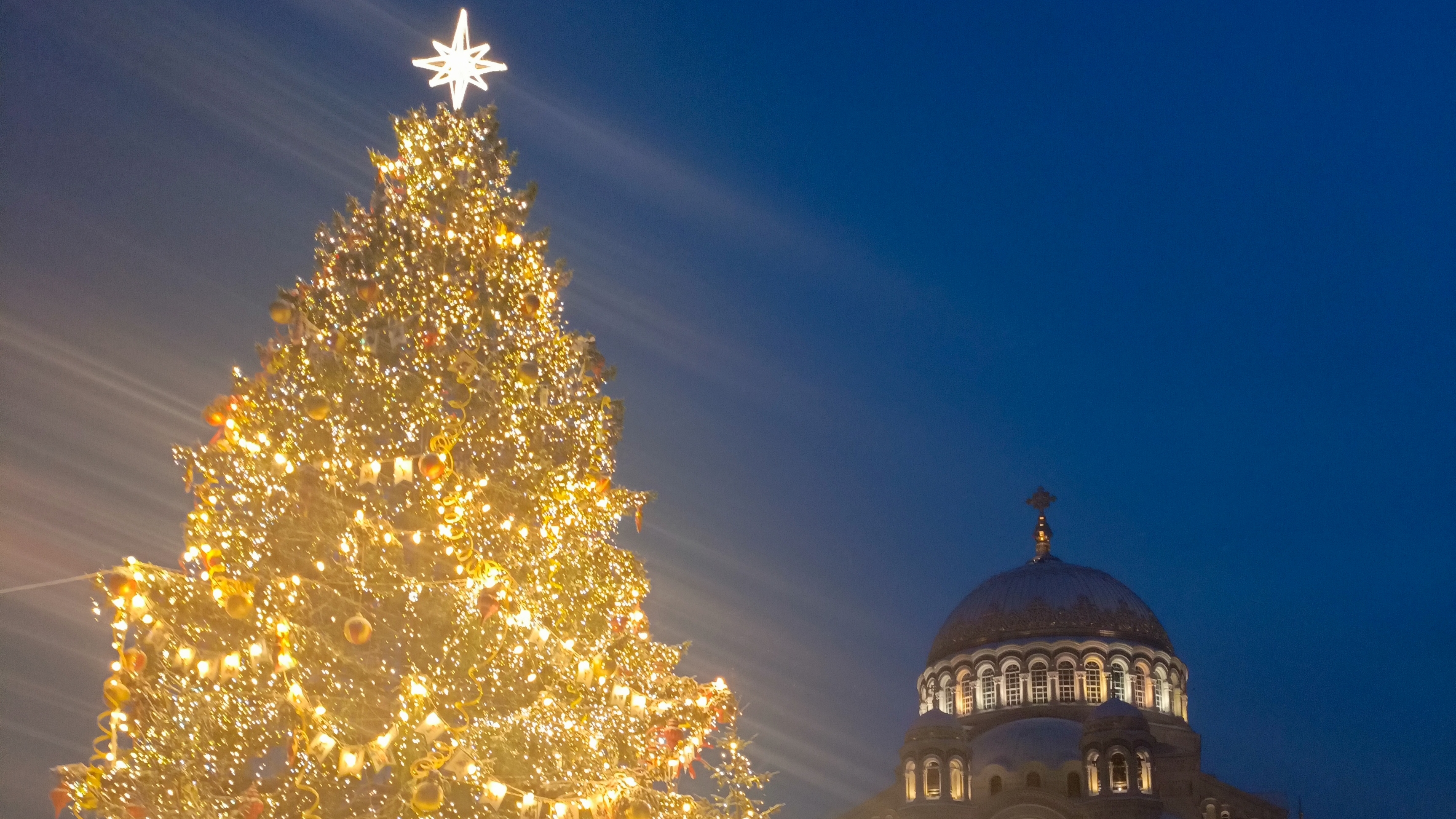 #ЛазерноеНовогодниеШоуКронштадт2025