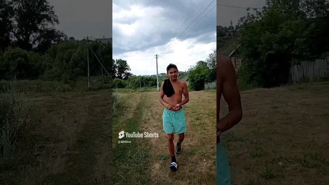 Лоооох))))