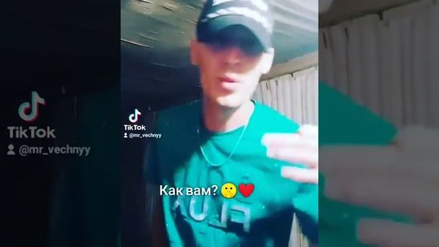 я помню как ты плакала держав меня за руку...