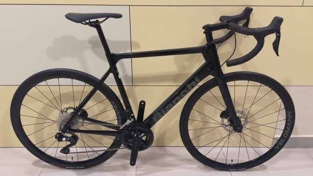 BIANCHI SPRINT DI2 2025 BLACK 57