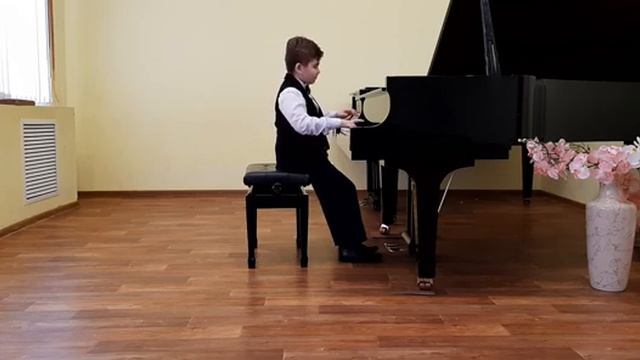 ИСБахДвухголосная инвенция Edur ЙГайднСоната Gdur ч I ИПарфёновОсенняя элегия