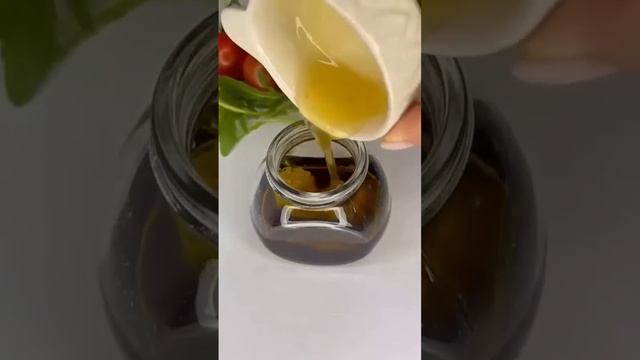 Потрясающая универсальная заправка для любого салата лайфхаки еда продукты рек заправка совет