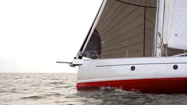 Bestevaer 45ST PURE sailing on the IJsslemeer