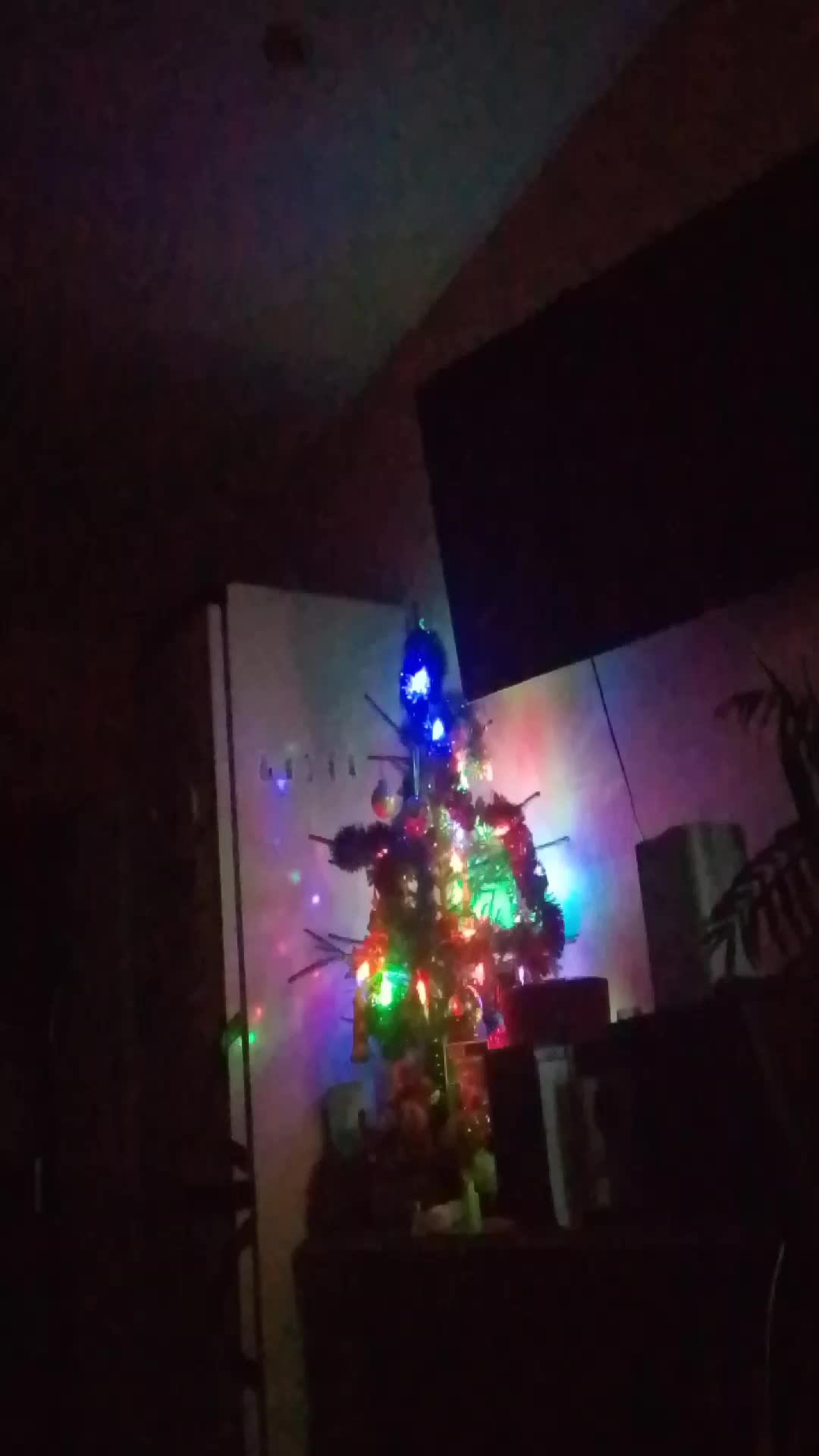 С наступающим