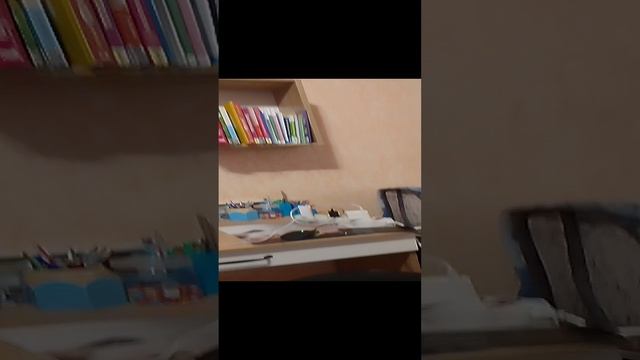 Это моë рабочее место где я для вас снимаю видео