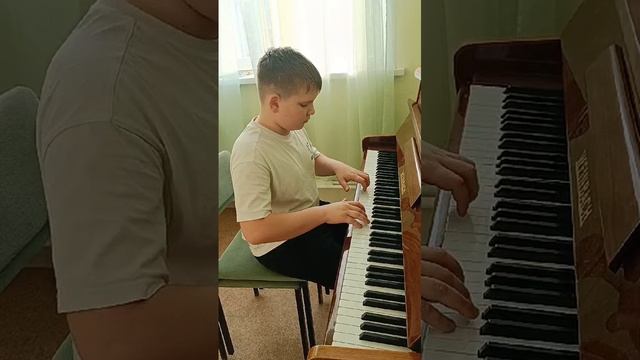 Видео WhatsApp 2024-12-29 в 14.20.00_26d0e8cc
