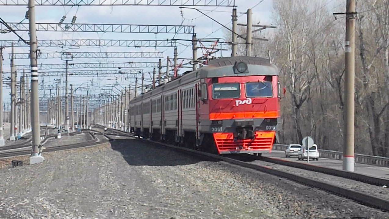 Электропоезд ЭД9Т-0019