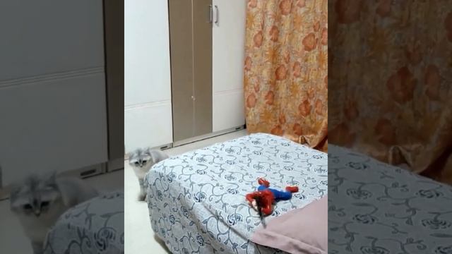 Ползающий солдат игрушка