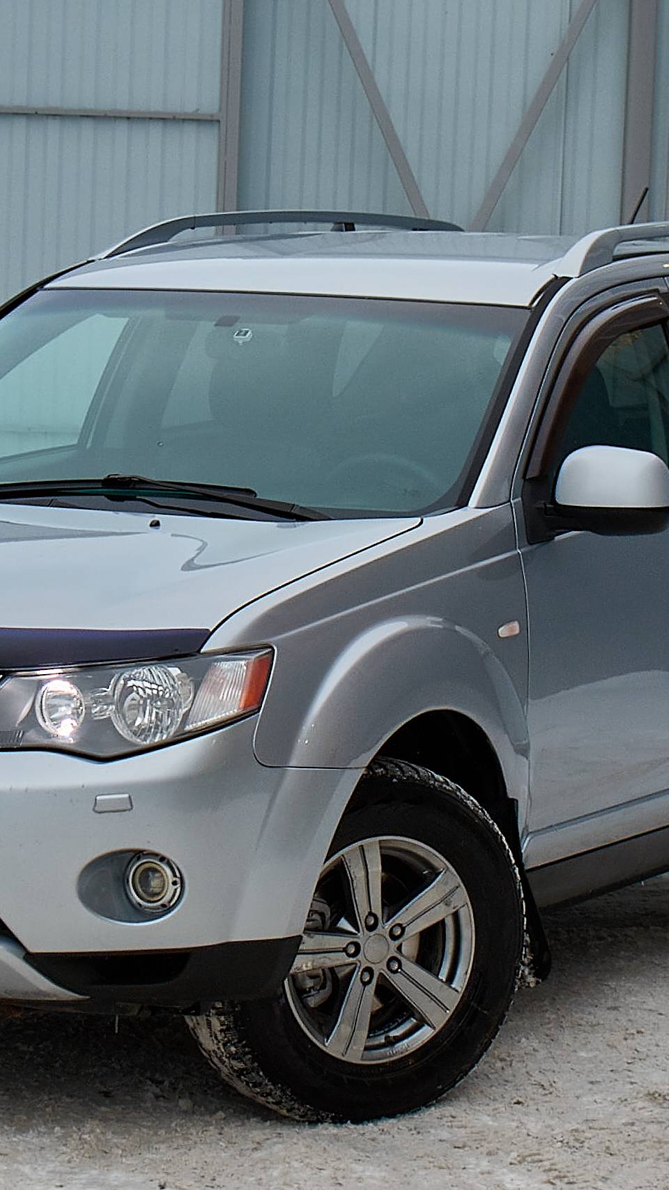 Обзор на Mitsubishi Outlander Кроссовер 3.0 AT 2007г
