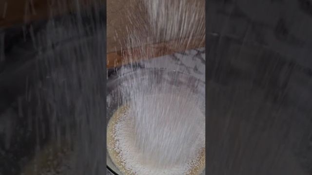 Банановый кекс 🍞🍌❤️.mp4