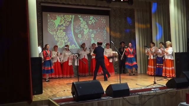 ЖИВЕМ В ДЕРЕВНЕ!!АЙ ДА КАЗАЧКИ ЖИВУТ В НАШЕМ ПОСЕЛЕНИИ!!!!ФЛАНКИРОВКА!!!!Деревенский влог