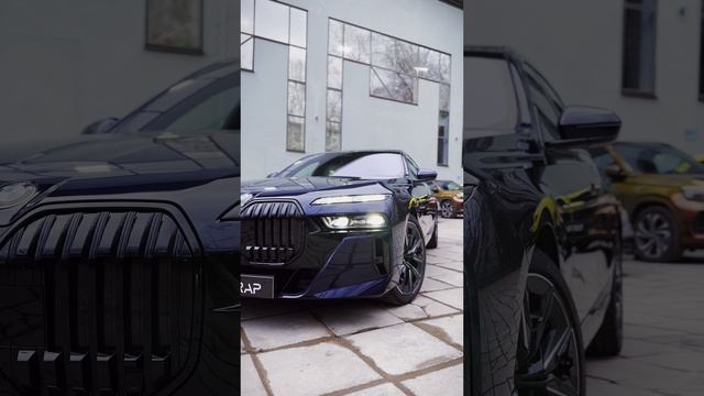 BMW 7 тёмно-синяя2023антигравийка3