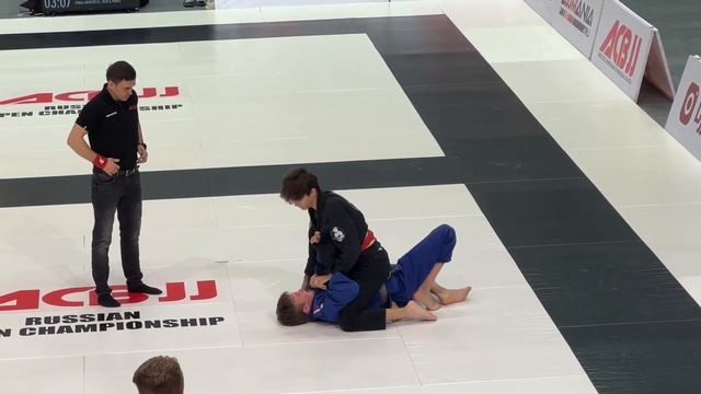 Ilya Volovik (R) vs Artem Volodin.Teen Gi/Semifinals/G & Y/60 kg/ACB JJ RUSSIAN OPEN CHAMPIONSHIP.