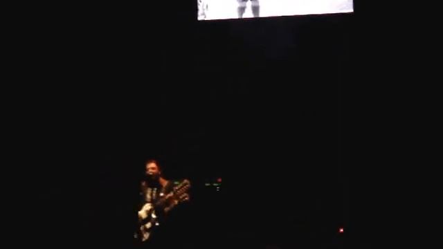Molotov - Hit Me (Condesa, Mexico)