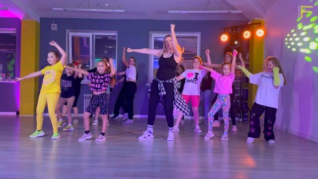 Zumba® kids во Владимире с Ромой и Катей Федотовыми