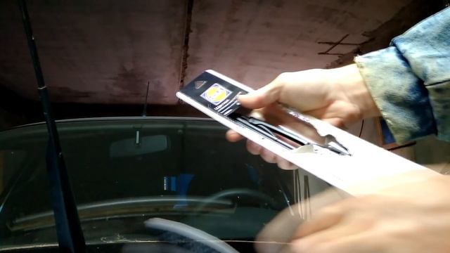 Что делать,если скрипят стеклоочистители (дворники)?