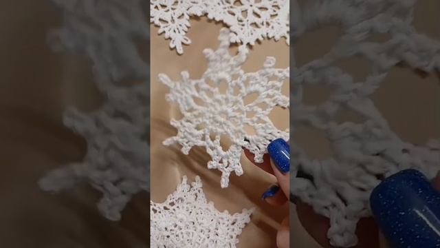 Снежинка крючком
