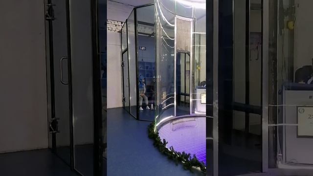 Полет в аэротрубе Новосибирск Free Fly. Моя мамуля полетала по сертификату)))
#ШаШаШу