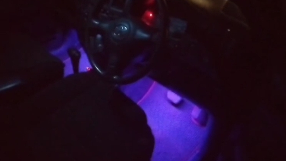 Подсветка салона авто