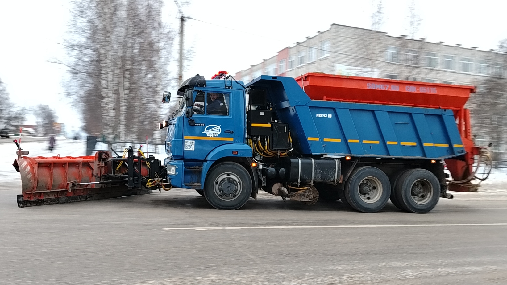 очистка дорог от снега 25 часть