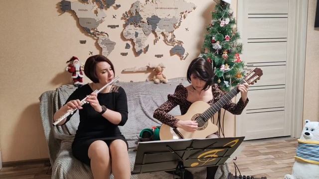 С наступающим Новым годом Вас!
Е. Крылатов, "Песенка о снежинке"