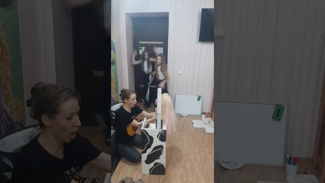 1000422268.mp4