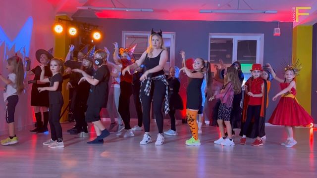 Zumba® kids во Владимире с Ромой и Катей Федотовыми